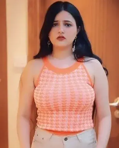 Escort Service In Tumsar